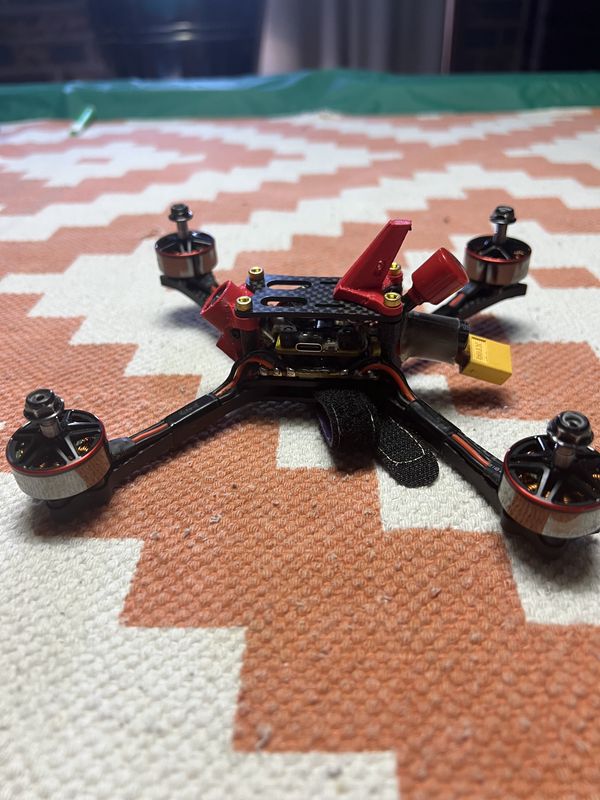 SkinnyyyFPV's build